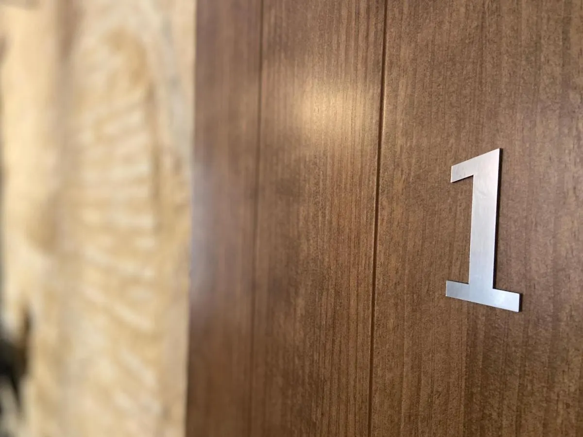 GADEIRAS SUITES - Apartamentos Turísticos de 2 llaves Cádiz